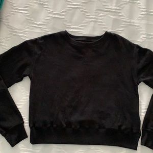 Black sweatshirt